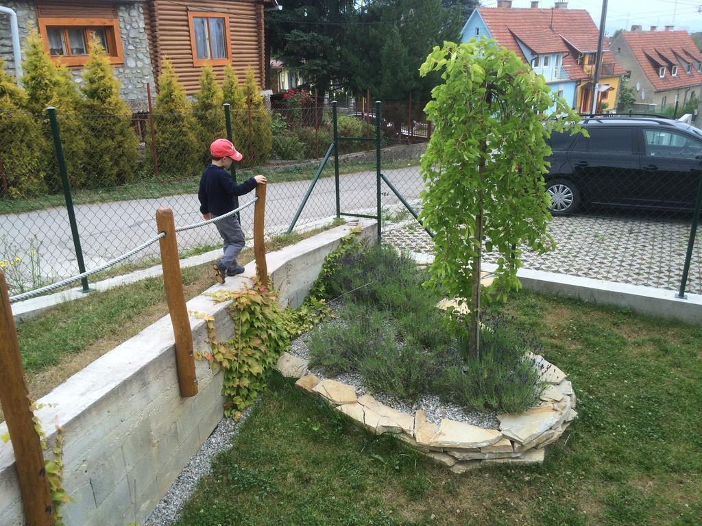 Penzion Emilia Ruzomberok Exterior photo
