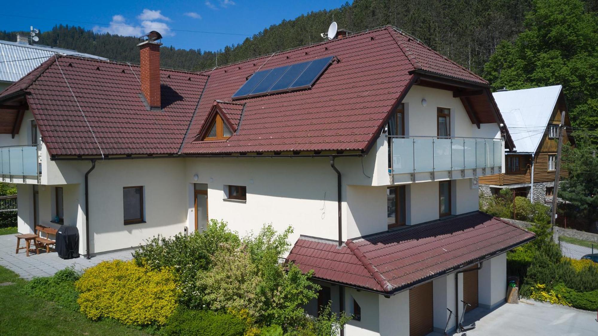 Penzion Emilia Ruzomberok Exterior photo
